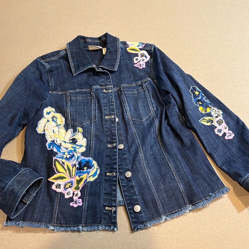 CHICOS Size 2 Jean Floral Jacket Button Down Large